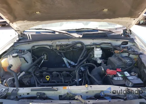 2011 Ford Escape Xlt from USA, damaged, VIN 1FMCU0D72BKB88970